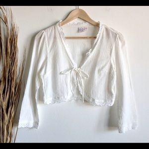 Vintage Tops - Vintage White gauze cotton front tie crop top Vintage Tops - Vintage White gauze cotton front tie crop top